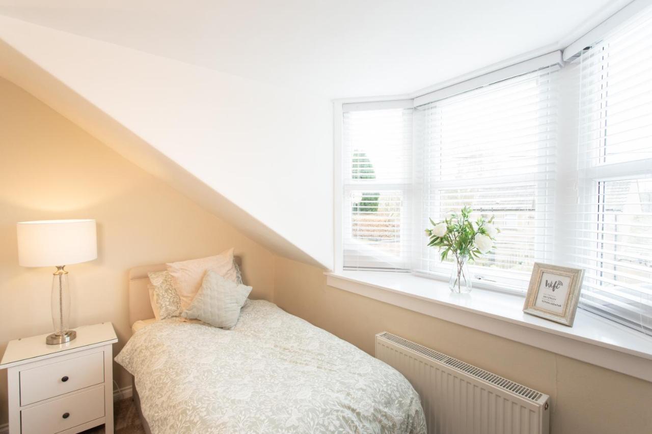 4 Private Bedroom House With 3 Parking Spaces Free Perth Dış mekan fotoğraf