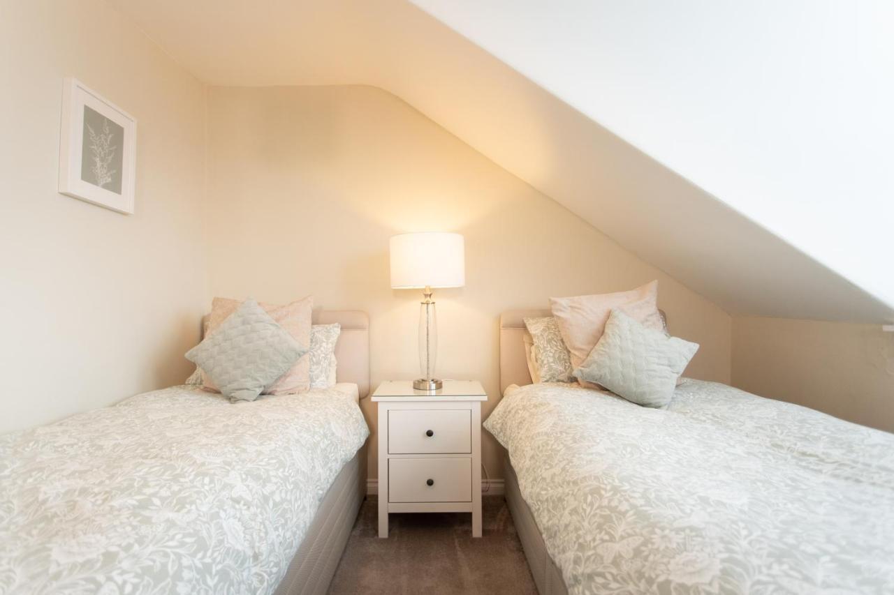 4 Private Bedroom House With 3 Parking Spaces Free Perth Dış mekan fotoğraf